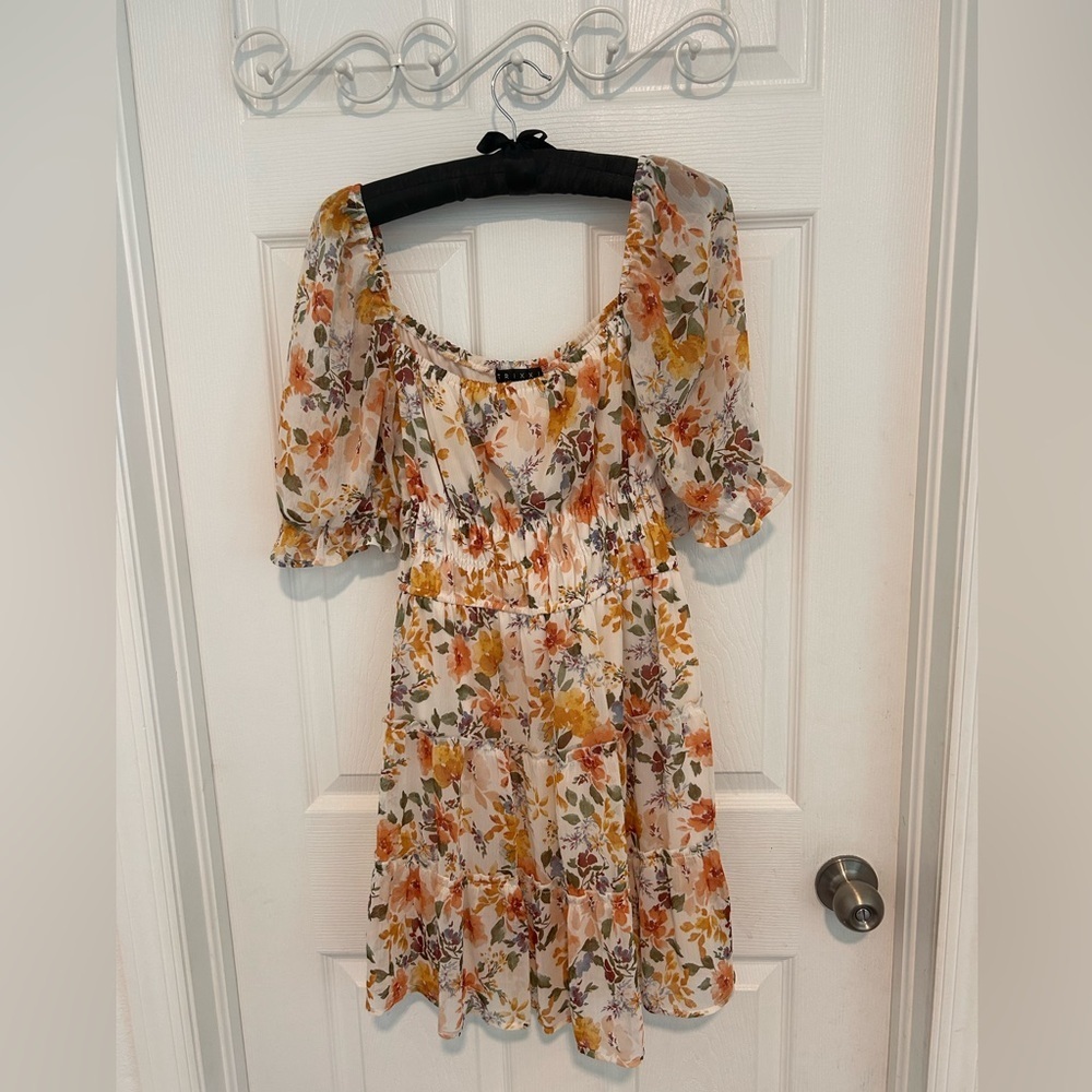 Trixxi Women’s Floral Fairy Dress w Ruching & Sheer Sleeves

Size M